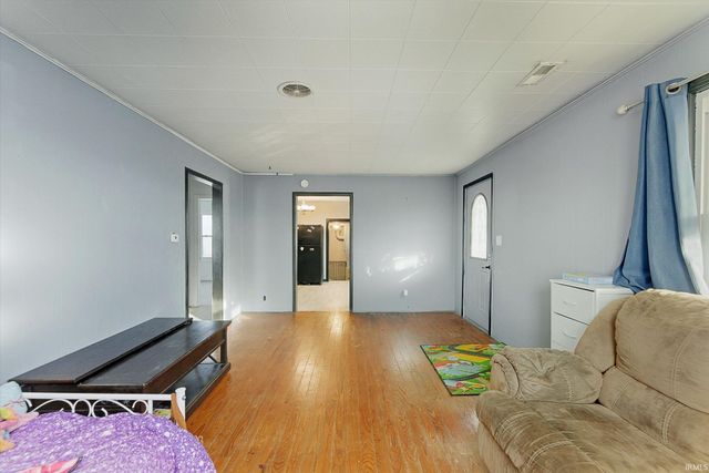 356 E Main Street, Rossville, IN 46065