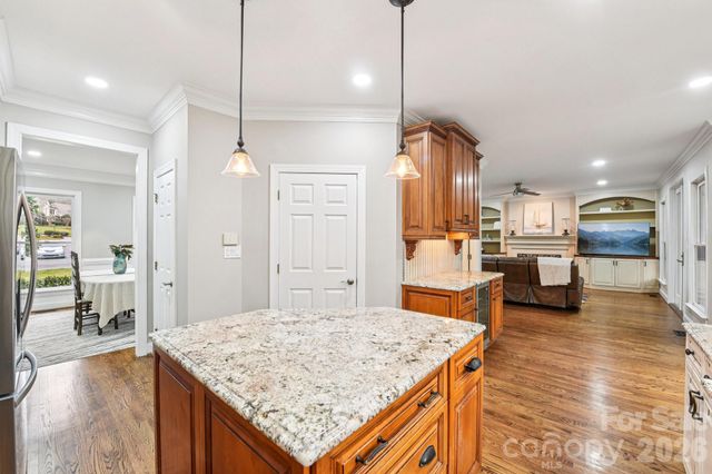 13003 Darby Chase Drive, Charlotte, NC 28277