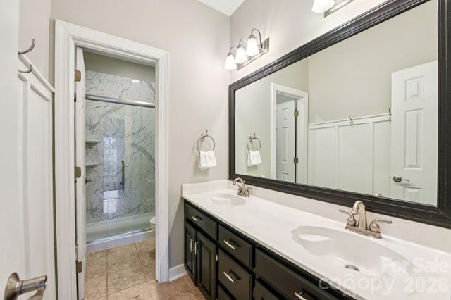 13003 Darby Chase Drive, Charlotte, NC 28277