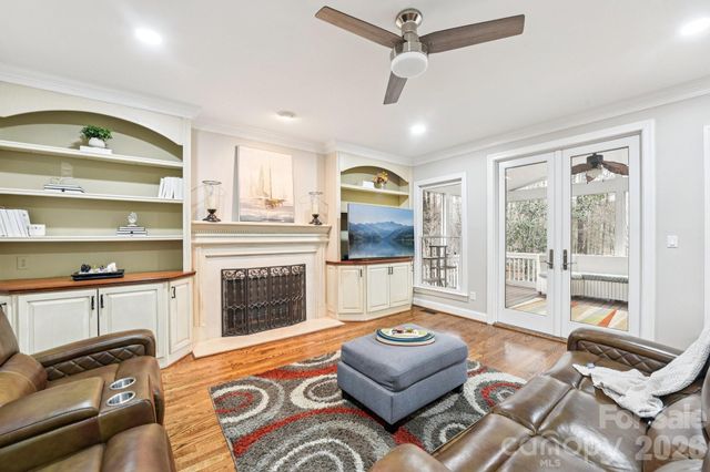 13003 Darby Chase Drive, Charlotte, NC 28277