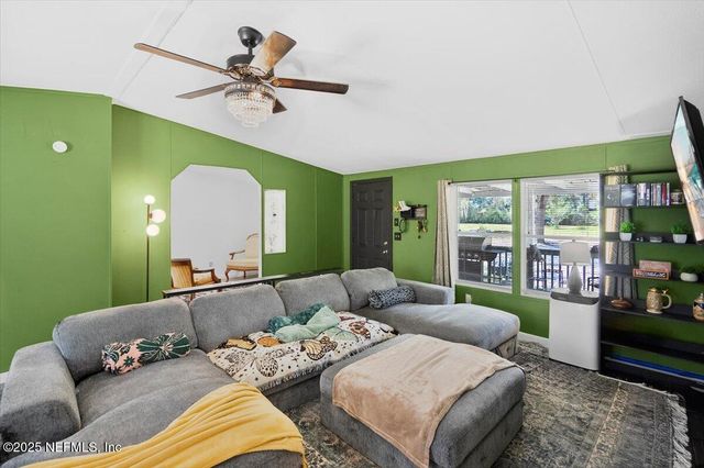 5557 ACADIA Street, Keystone Heights, FL 32656