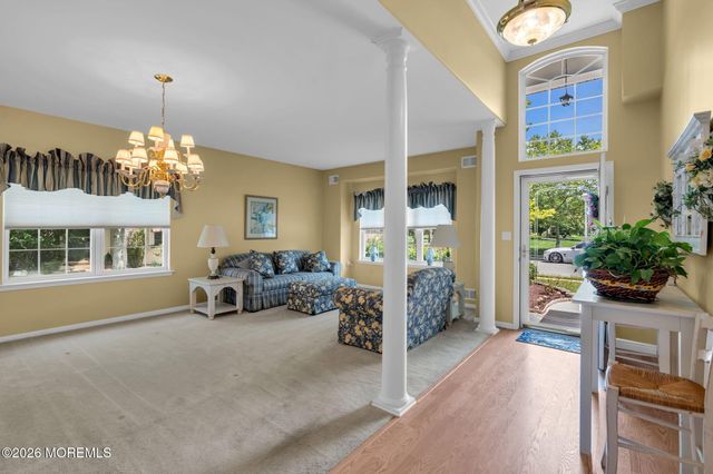 12 Medici Drive, Manchester, NJ 08759