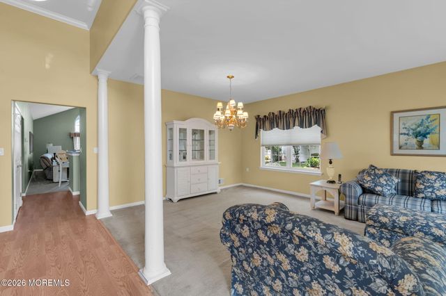 12 Medici Drive, Manchester, NJ 08759