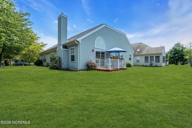 12 Medici Drive, Manchester, NJ 08759
