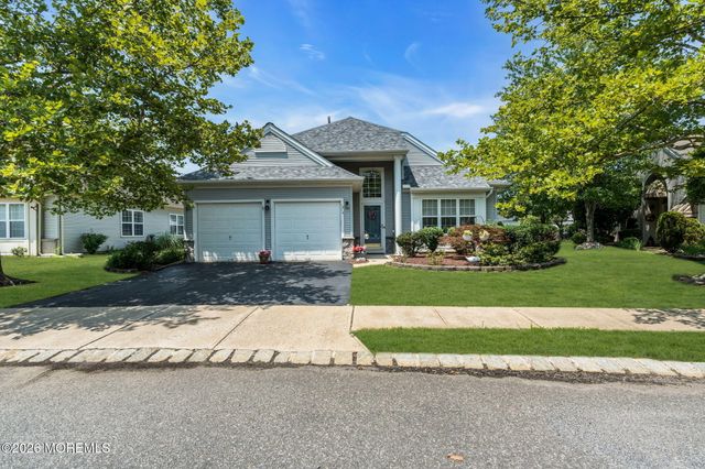12 Medici Drive, Manchester, NJ 08759