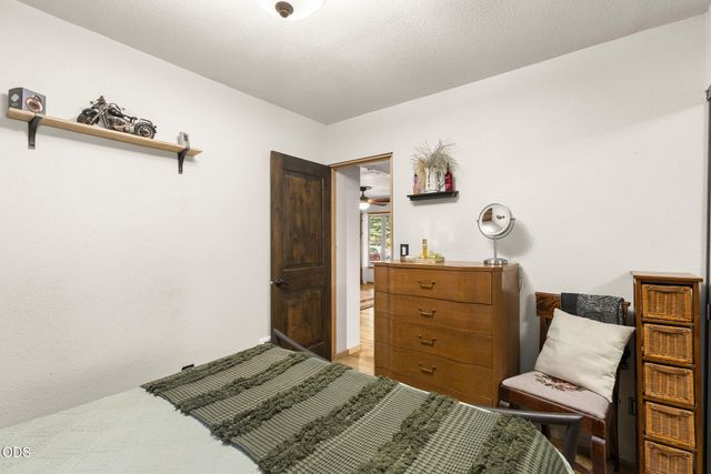 615 NW Ogden Avenue, Bend, OR 97703