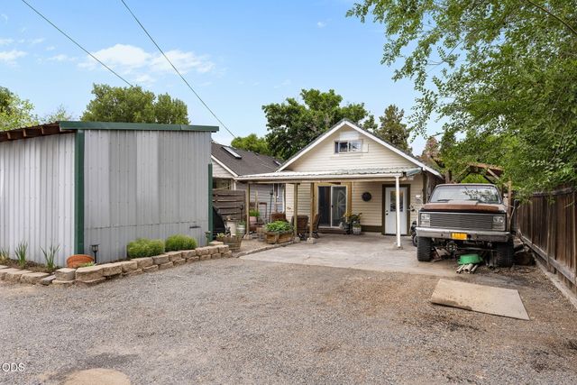 615 NW Ogden Avenue, Bend, OR 97703