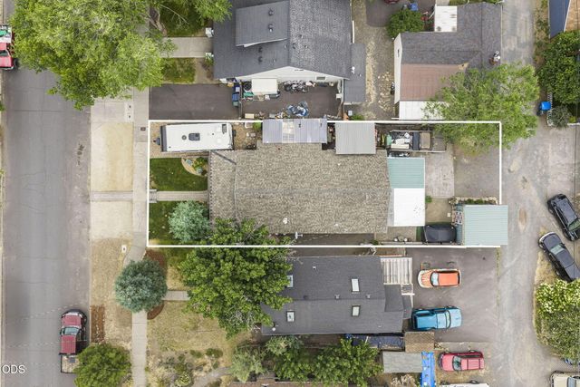 615 NW Ogden Avenue, Bend, OR 97703