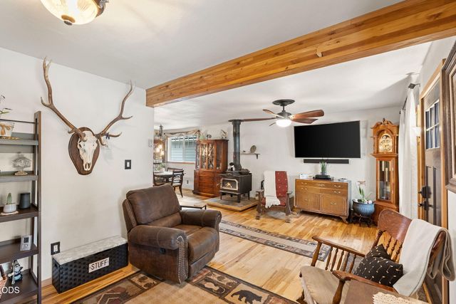 615 NW Ogden Avenue, Bend, OR 97703
