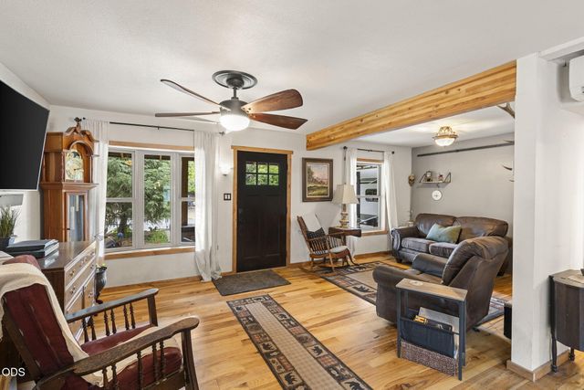 615 NW Ogden Avenue, Bend, OR 97703
