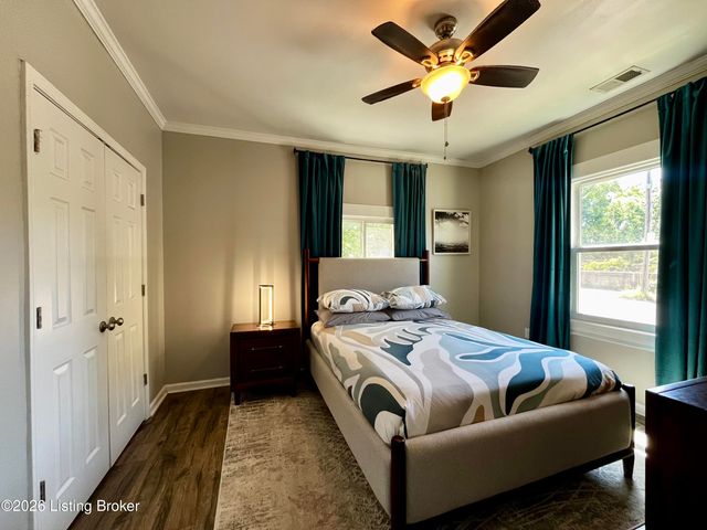 973 Swan St, Louisville, KY 40204