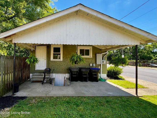 973 Swan St, Louisville, KY 40204
