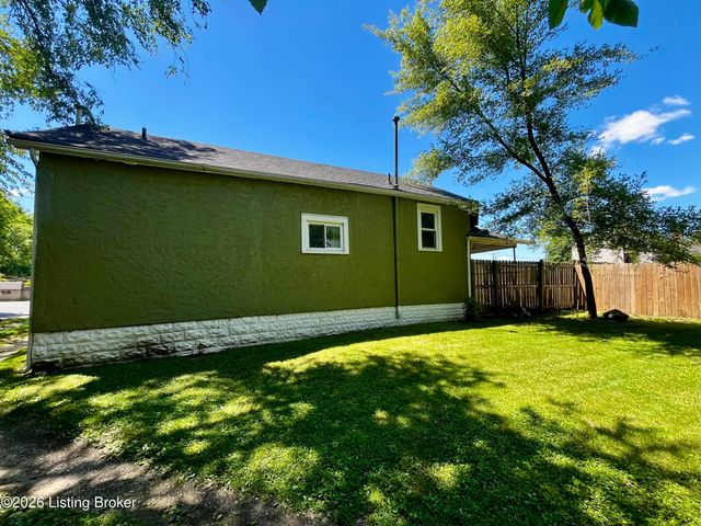 973 Swan St, Louisville, KY 40204