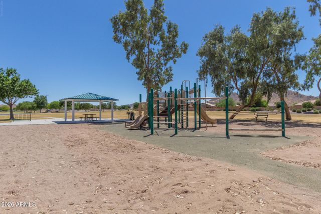 3299 W YELLOW PEAK Drive, San Tan Valley, AZ 85144