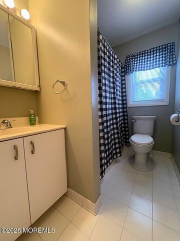 601 Mistletoe Avenue 16, Point Pleasant, NJ 08742