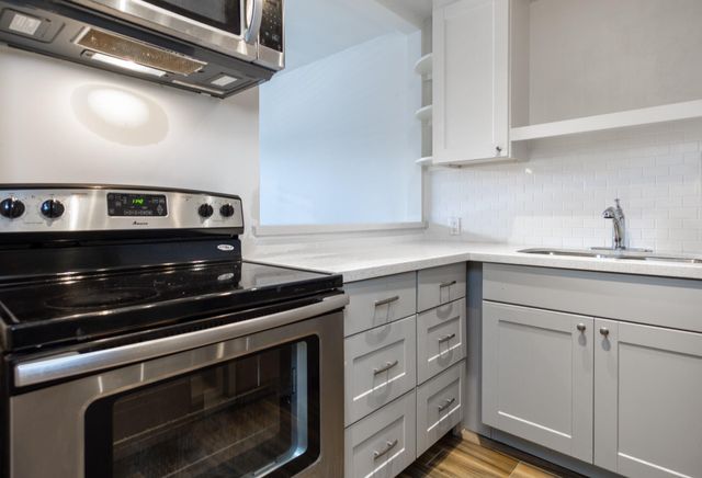 600 19th Street 5, Galveston, TX 77550