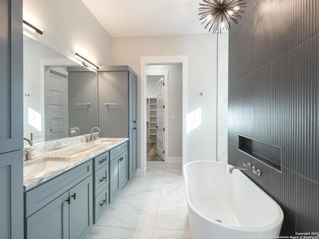 1270 MISTY LN, Spring Branch, TX 78070