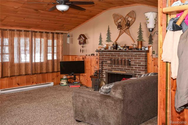 4712 Poplar Drive, Hayes Township, MI 48625