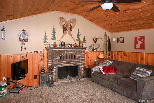 4712 Poplar Drive, Hayes Township, MI 48625