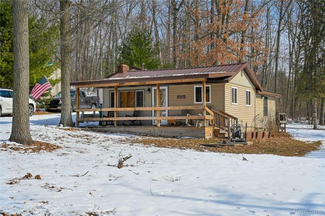 4712 Poplar Drive, Hayes Township, MI 48625