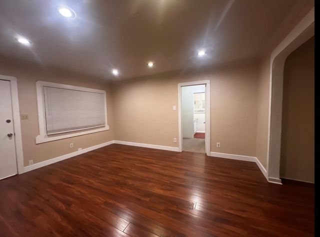 2671 Norwood Ave, Sacramento, CA 95815