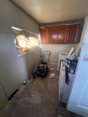 2671 Norwood Ave, Sacramento, CA 95815