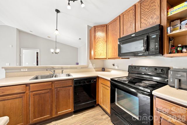 17257 Doe Valley Court, Cornelius, NC 28031