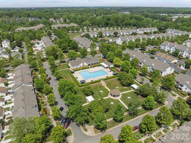 17257 Doe Valley Court, Cornelius, NC 28031