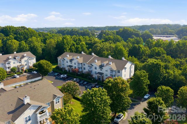 17257 Doe Valley Court, Cornelius, NC 28031