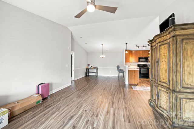 17257 Doe Valley Court, Cornelius, NC 28031