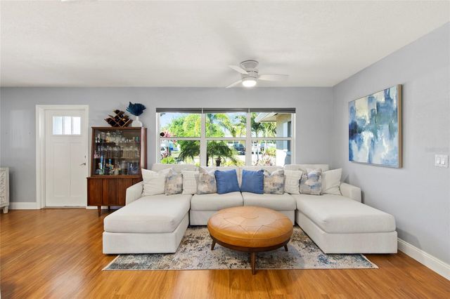 6111 DARTMOUTH DRIVE, Bradenton, FL 34207