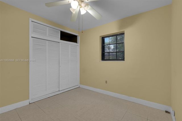 4332 SW 98th Ave, Miami, FL 33165