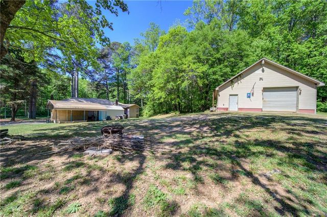 153 Dawson Forest Road, Dawsonville, GA 30534