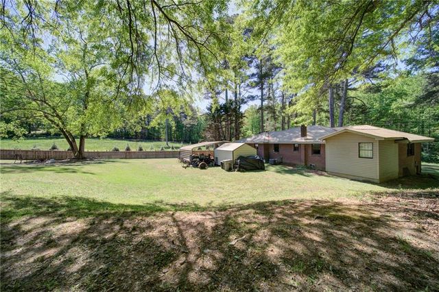 153 Dawson Forest Road, Dawsonville, GA 30534