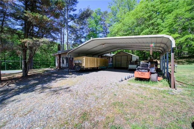 153 Dawson Forest Road, Dawsonville, GA 30534
