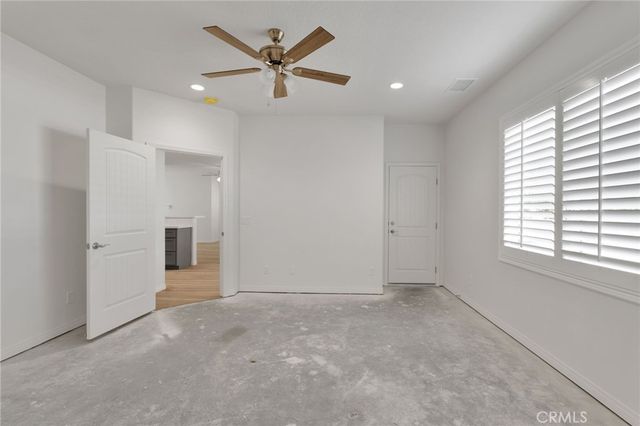 15772 Jasmine Street, Victorville, CA 92395