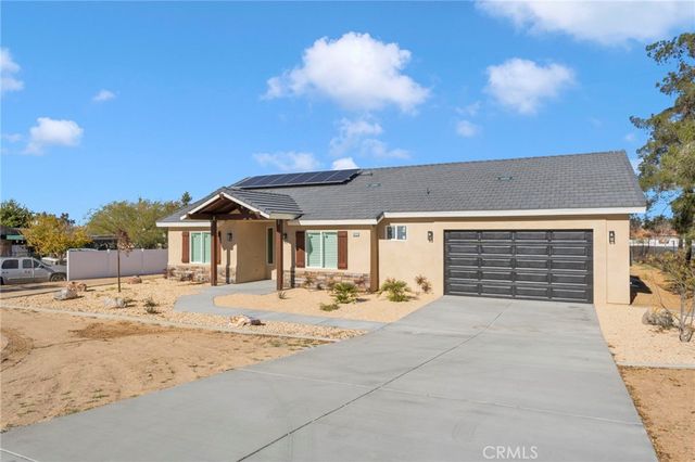 15772 Jasmine Street, Victorville, CA 92395