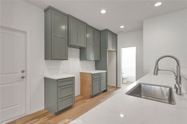 15772 Jasmine Street, Victorville, CA 92395