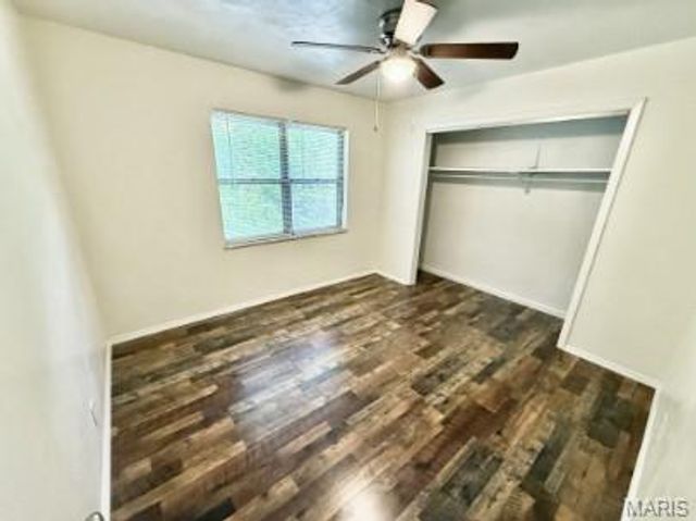 302 N Spring St, Steelville, MO 65565