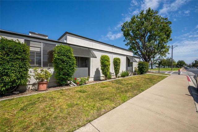13120 Del Monte Drive 47H M15, Seal Beach, CA 90740