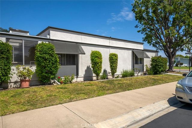 13120 Del Monte Drive 47H M15, Seal Beach, CA 90740