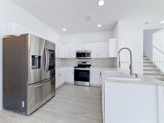 16710 CARIBBEAN BREEZE WAY, Clermont, FL 34714