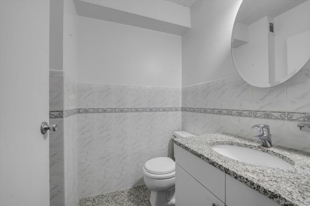 14477 Roosevelt Avenue 5C, Flushing, NY 11354