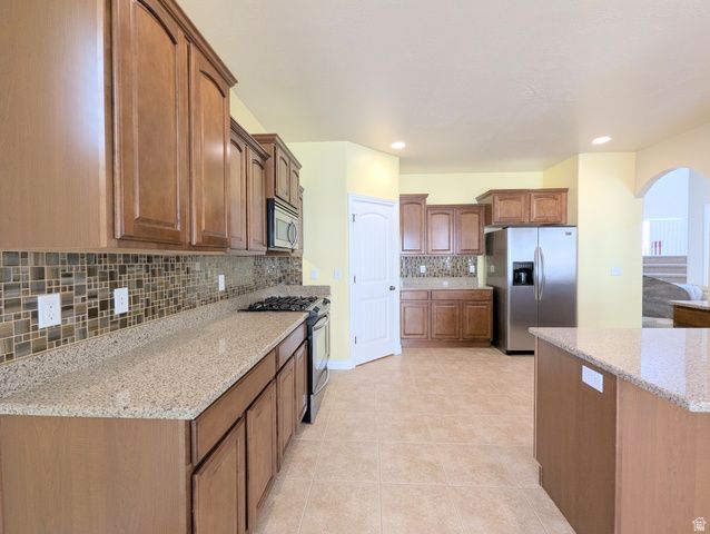 2828 W CHESTNUT ST, Lehi, UT 84048