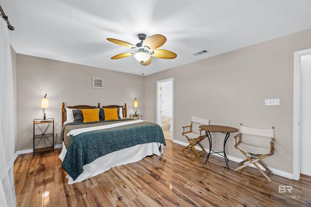 8877 Dolphin Lane, Gulf Shores, AL 36542