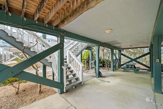 8877 Dolphin Lane, Gulf Shores, AL 36542