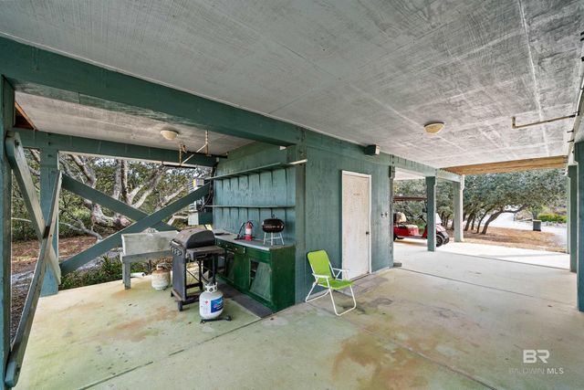 8877 Dolphin Lane, Gulf Shores, AL 36542