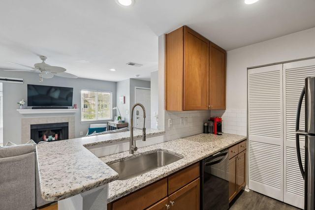 265 Alexandra Drive 4, Mount Pleasant, SC 29464