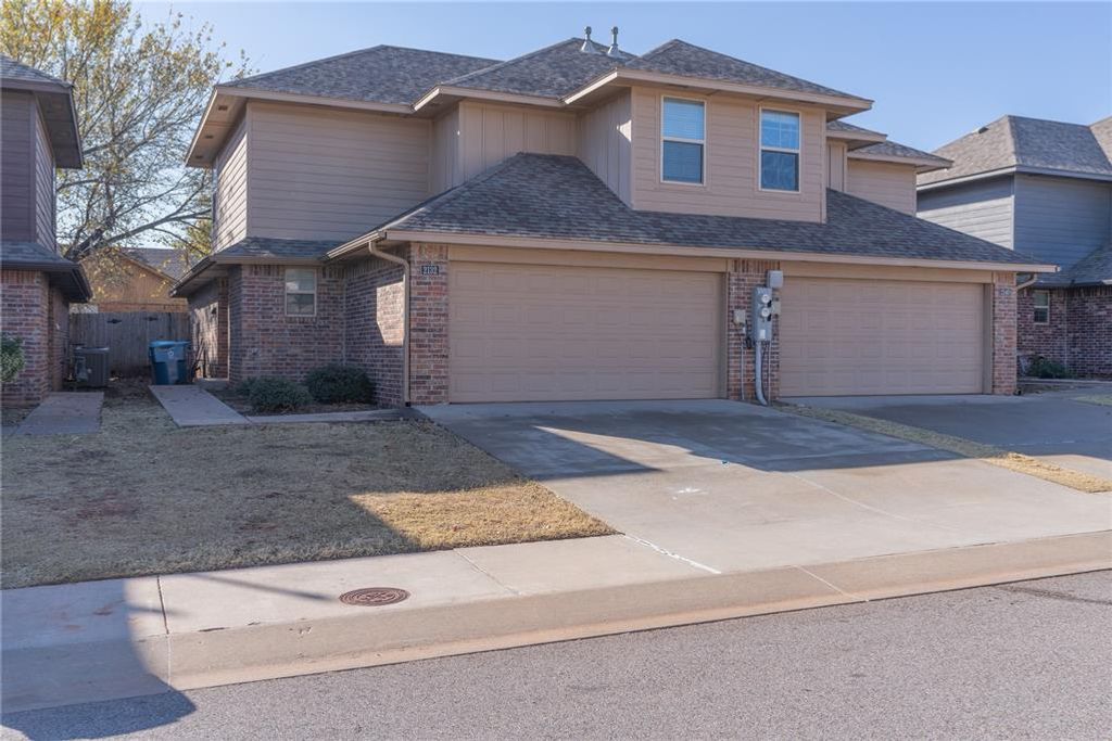 2140 Buena Vida Lane, Edmond, OK 73013