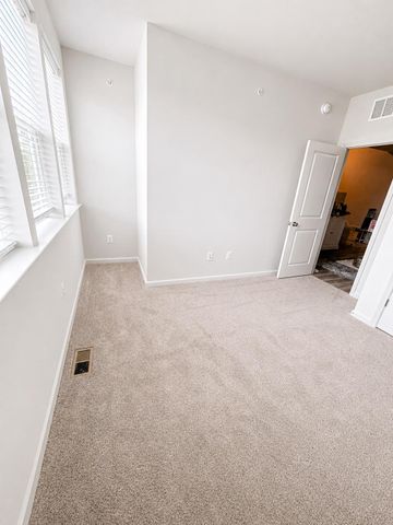 2592 NEABSCO COMMON PL, Woodbridge, VA 22191